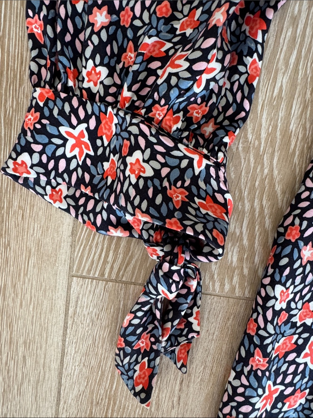 Floral V-Neck Long Sleeve Jumpsuit in Navy with Coral Accents - Picture 7 of 16